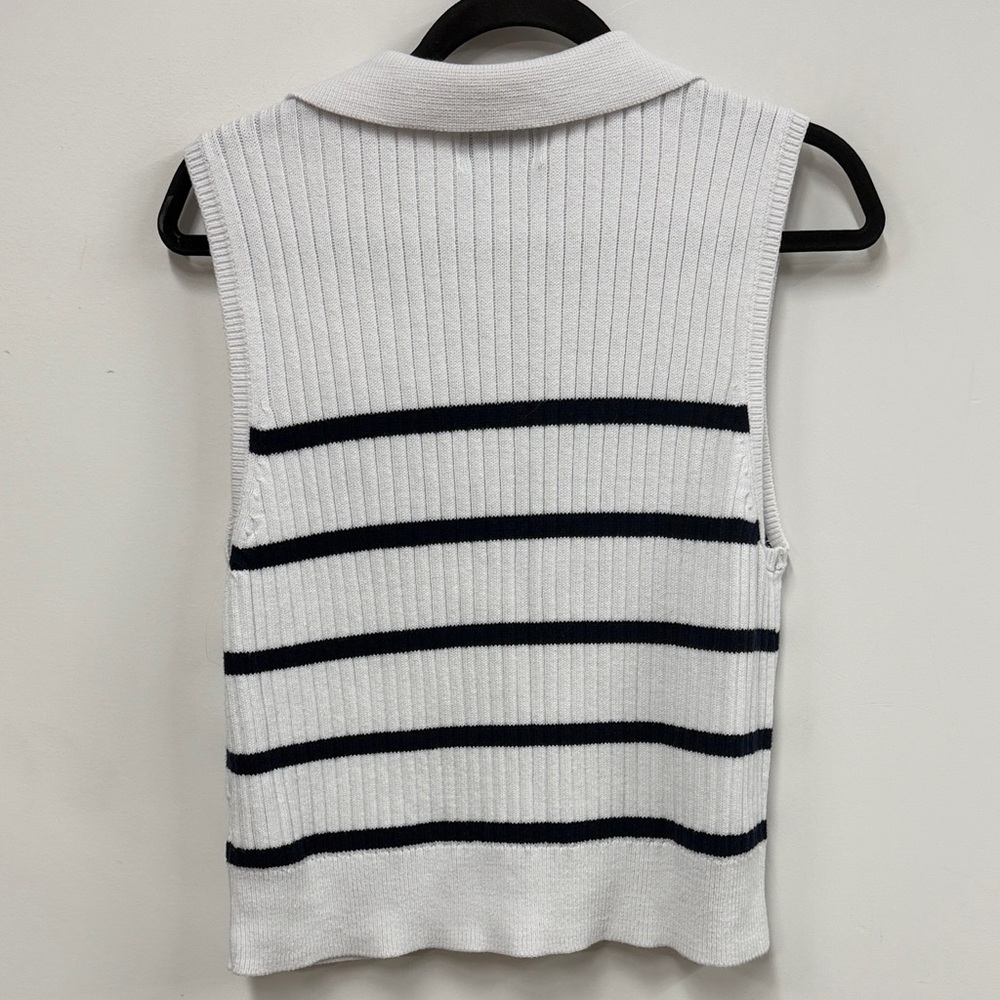 Old Navy Sleeveless Knit Top with Navy Stripes XL - Picture 5 of 5
